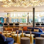 Renaissance Szálloda 4*