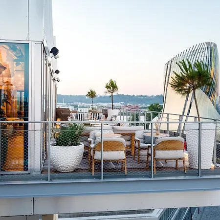 Szálloda Renaissance 4*