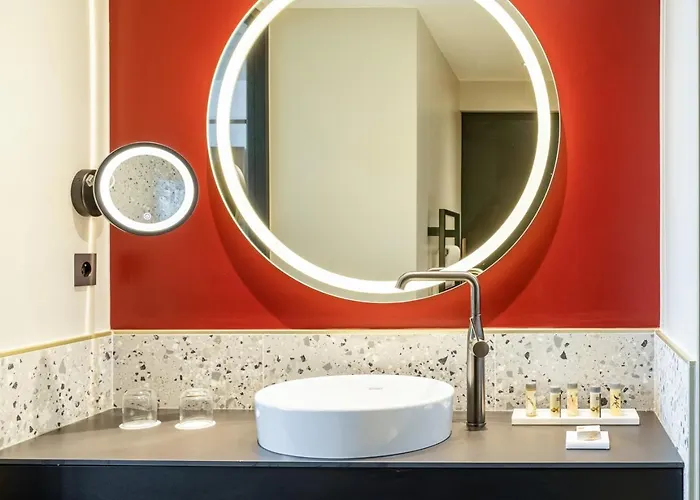 Renaissance Отель