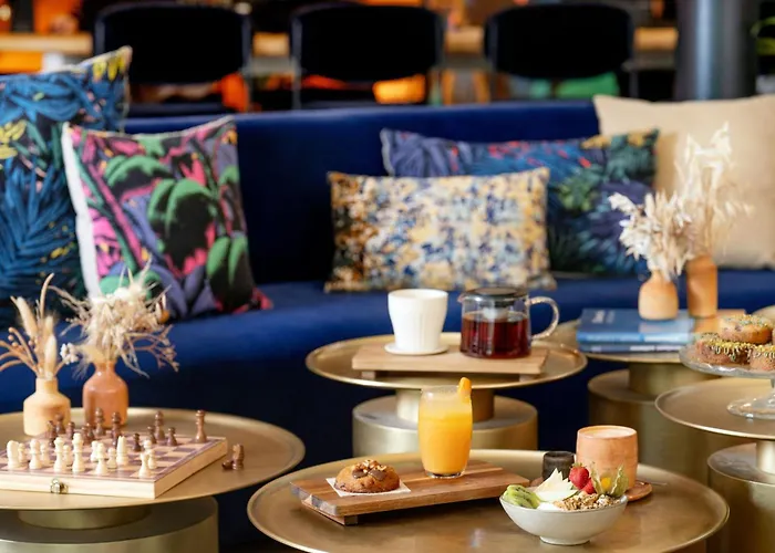 Отель Renaissance