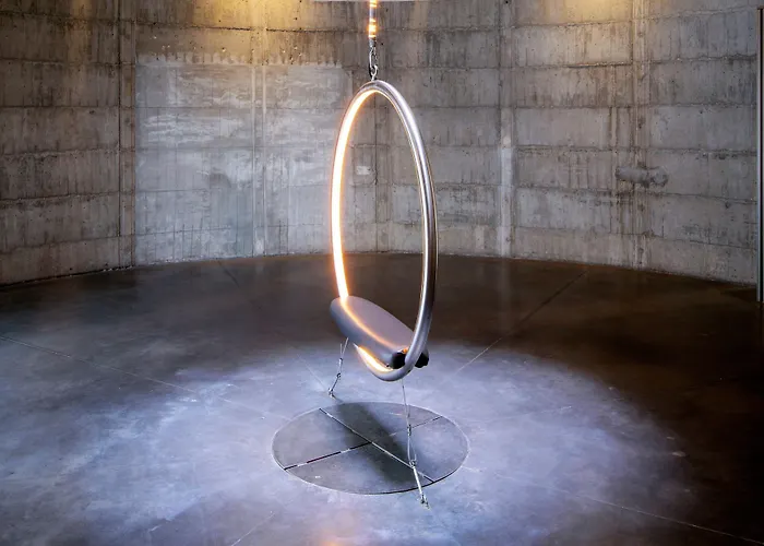 Отель Renaissance 4*