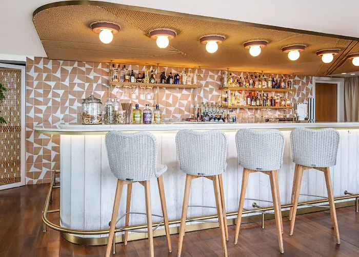 Renaissance 4* Bordeaux