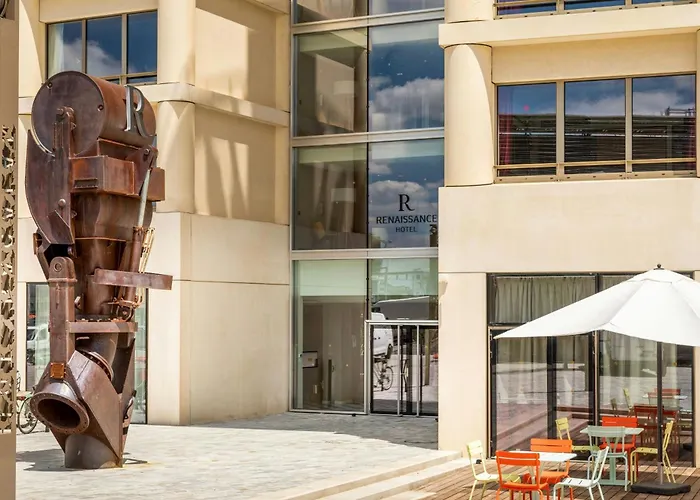 Renaissance Hotel