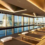 فندق Renaissance 4*