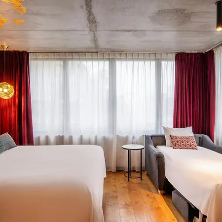 Hotel Renaissance